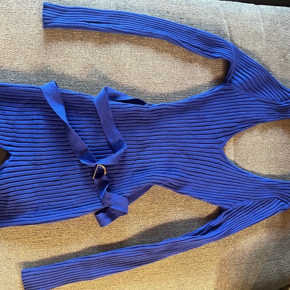 FASHION NOVA Blue ribbed sweater romper 🔵🔵🔵 - Picture 3 of 4